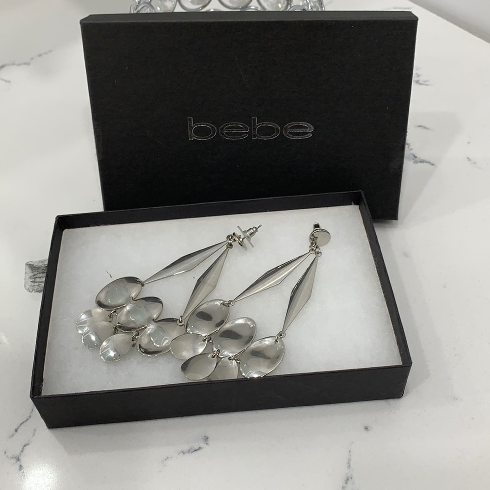 ⭐️4 for 12$⭐️ Bebe earrings